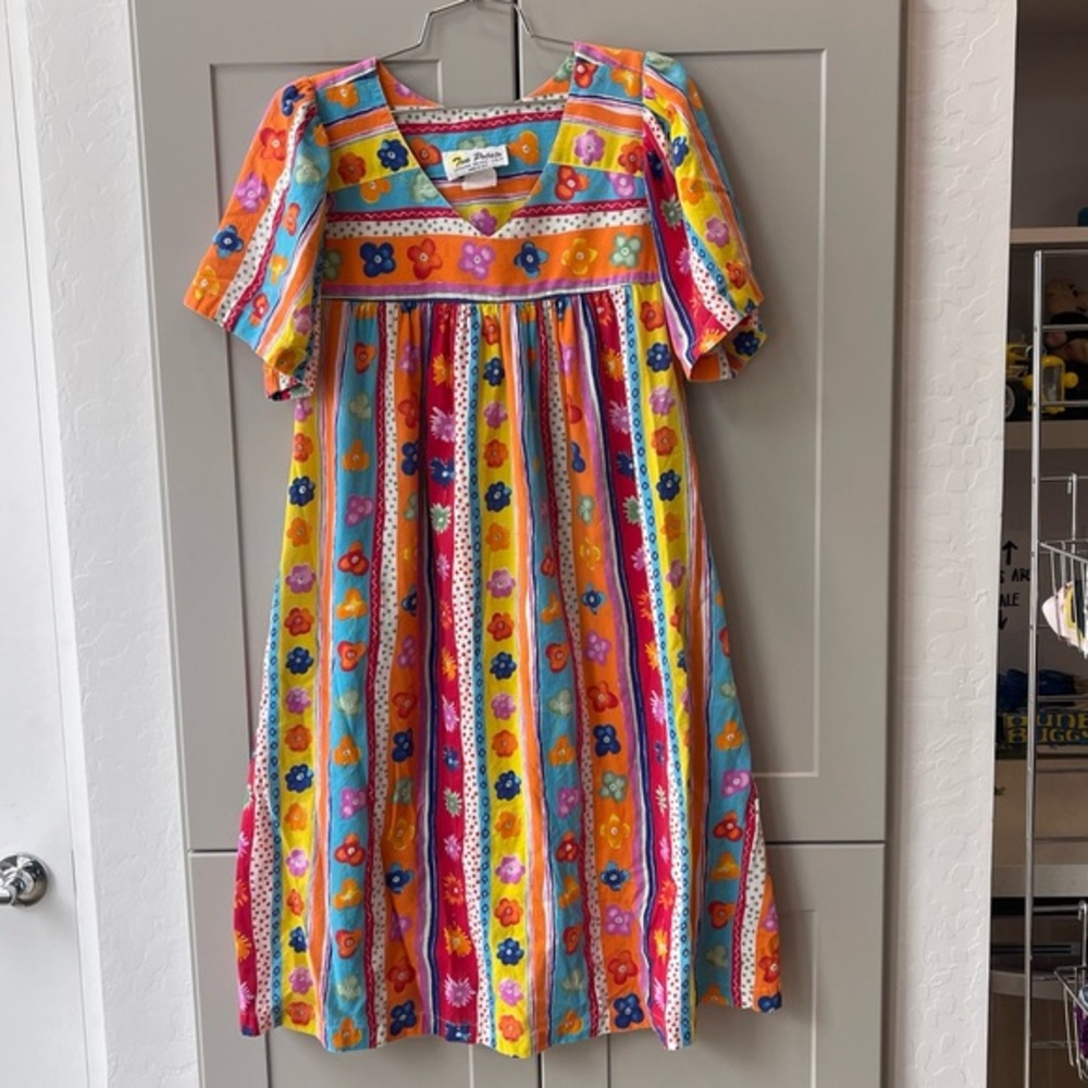 Vintage Two Potato Laguna Beach Colorful Multicolor Striped Mexican Floral Dress